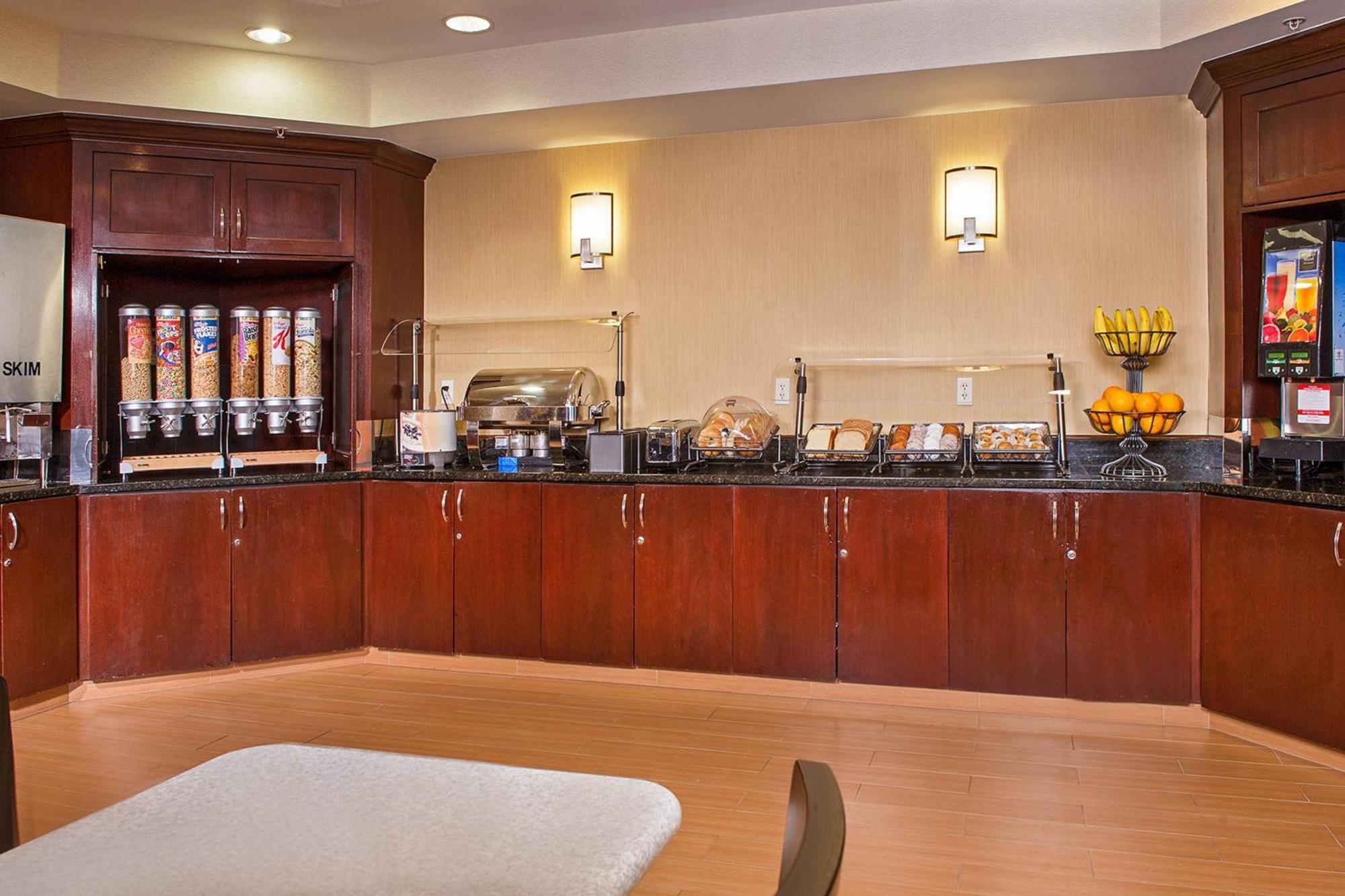 Springhill Suites Charlotte University Research Park Экстерьер фото