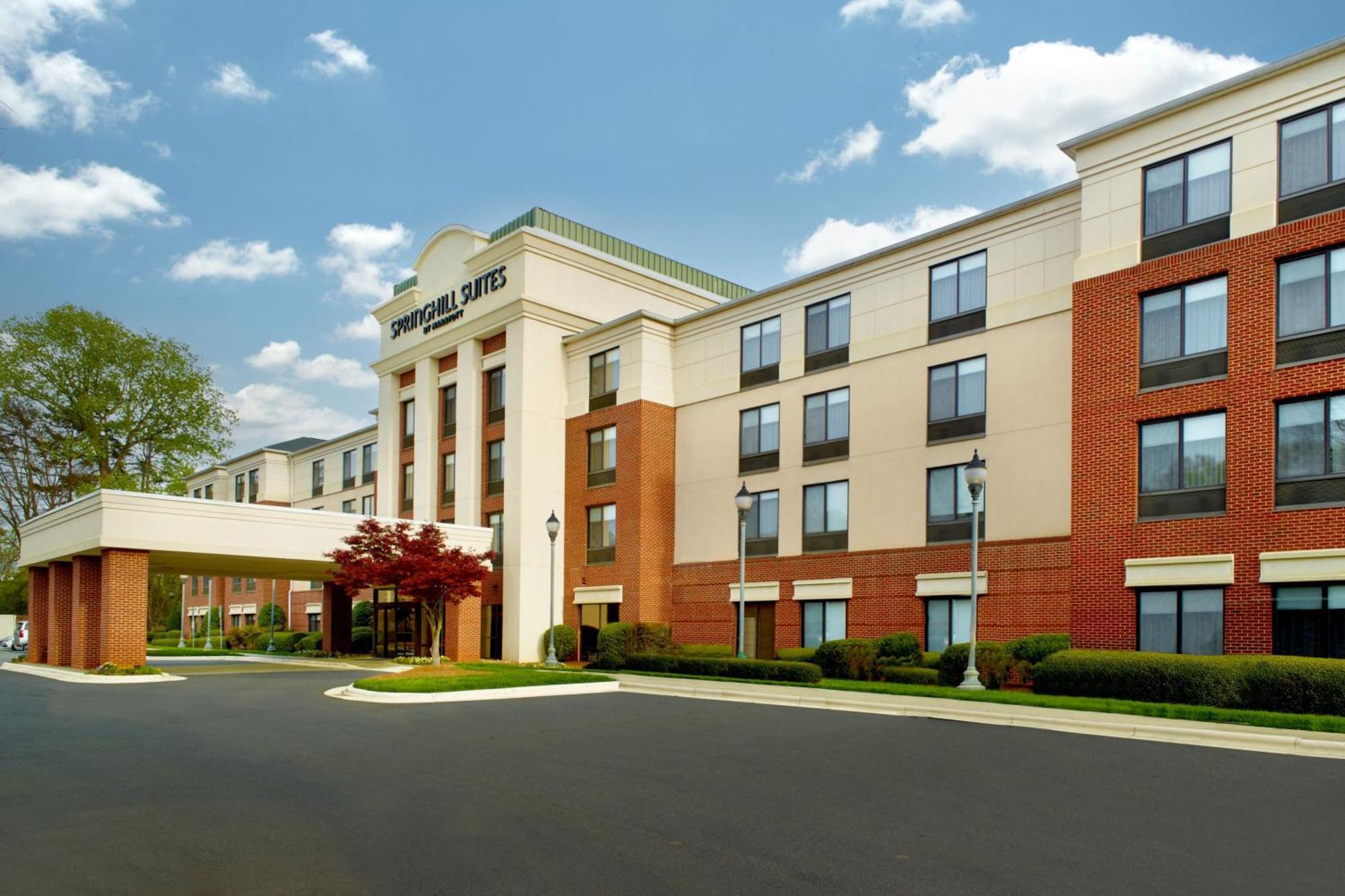 Springhill Suites Charlotte University Research Park Экстерьер фото