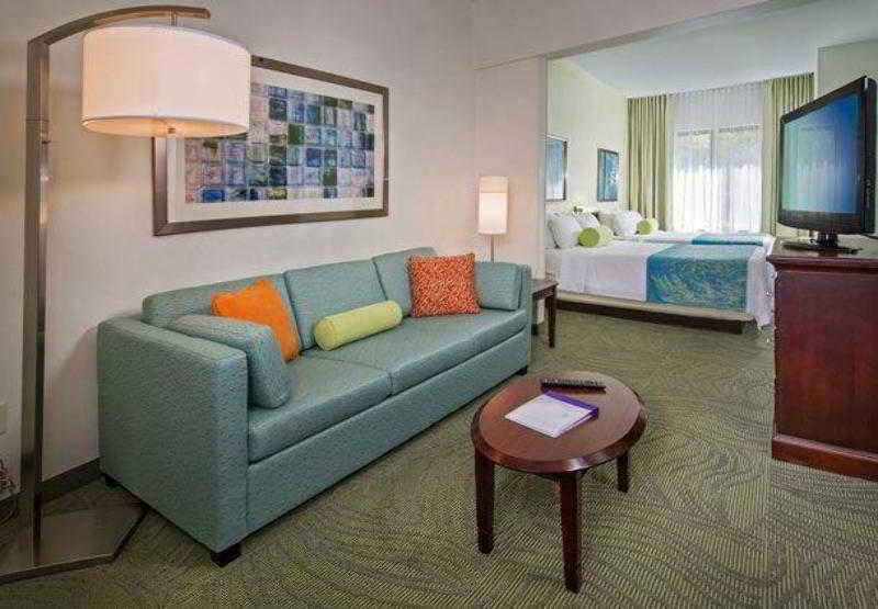 Springhill Suites Charlotte University Research Park Номер фото